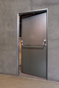 Противопожарная дверь из нержавеющей стали / серия FRM33136